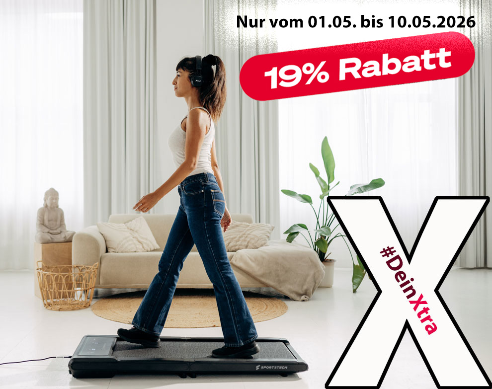 #DeinXtra | Bild zeigt eine Frau, die zuhause auf ihrem WalkPad trainiert.  | © SPORTSTECH